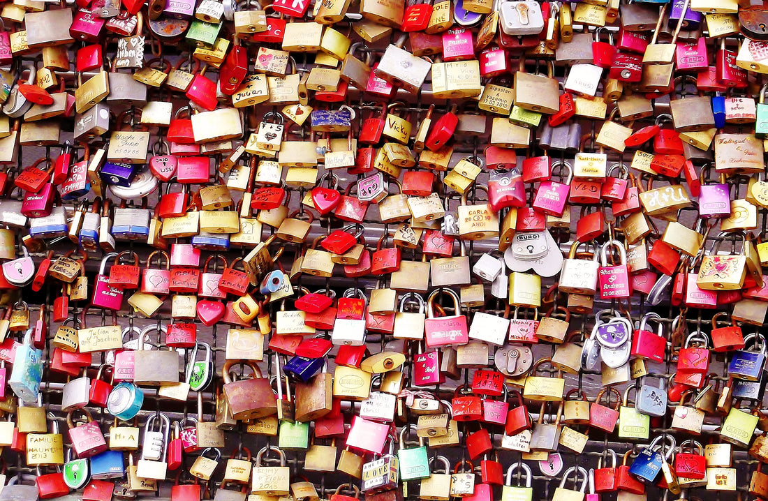 Free Date Night: Love Lock Hike